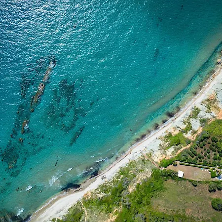 Elegant Seaview And Private Access Апартаменты