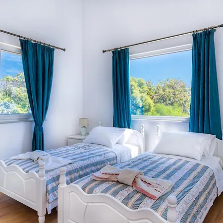 Lejlighed Elegant Seaview And Private Access Halikounas