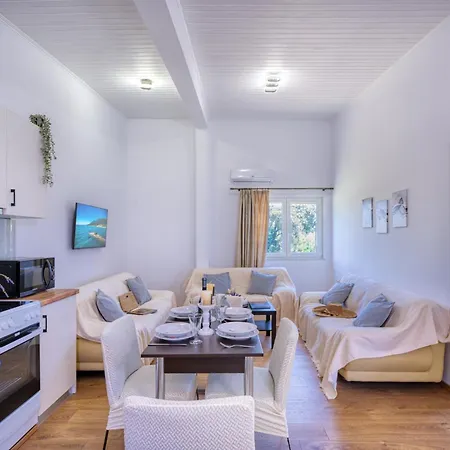Elegant Seaview And Private Access Halikounas