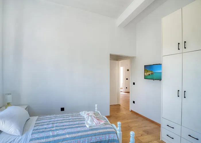 Elegant Seaview And Private Access *