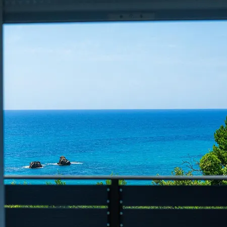 Elegant Seaview And Private Access * Halikounas